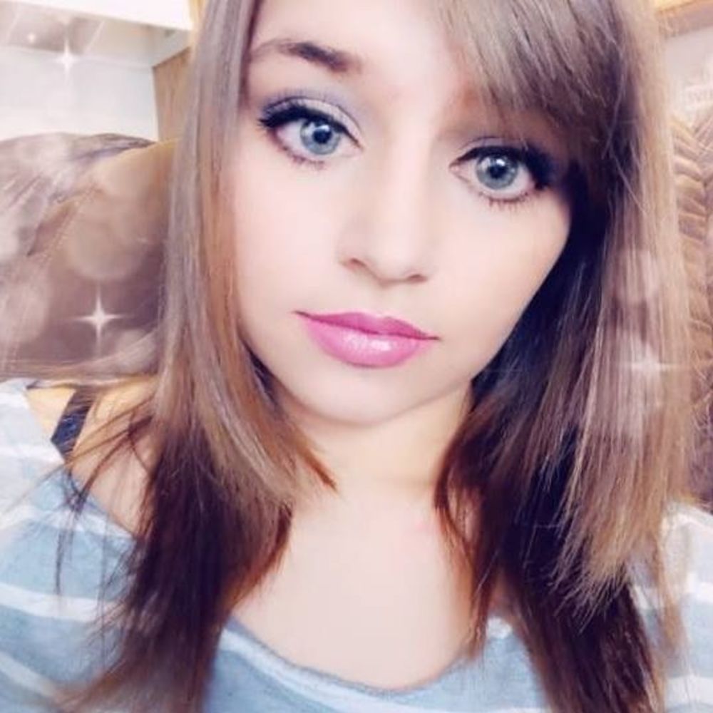 Meet your Posher, Haley